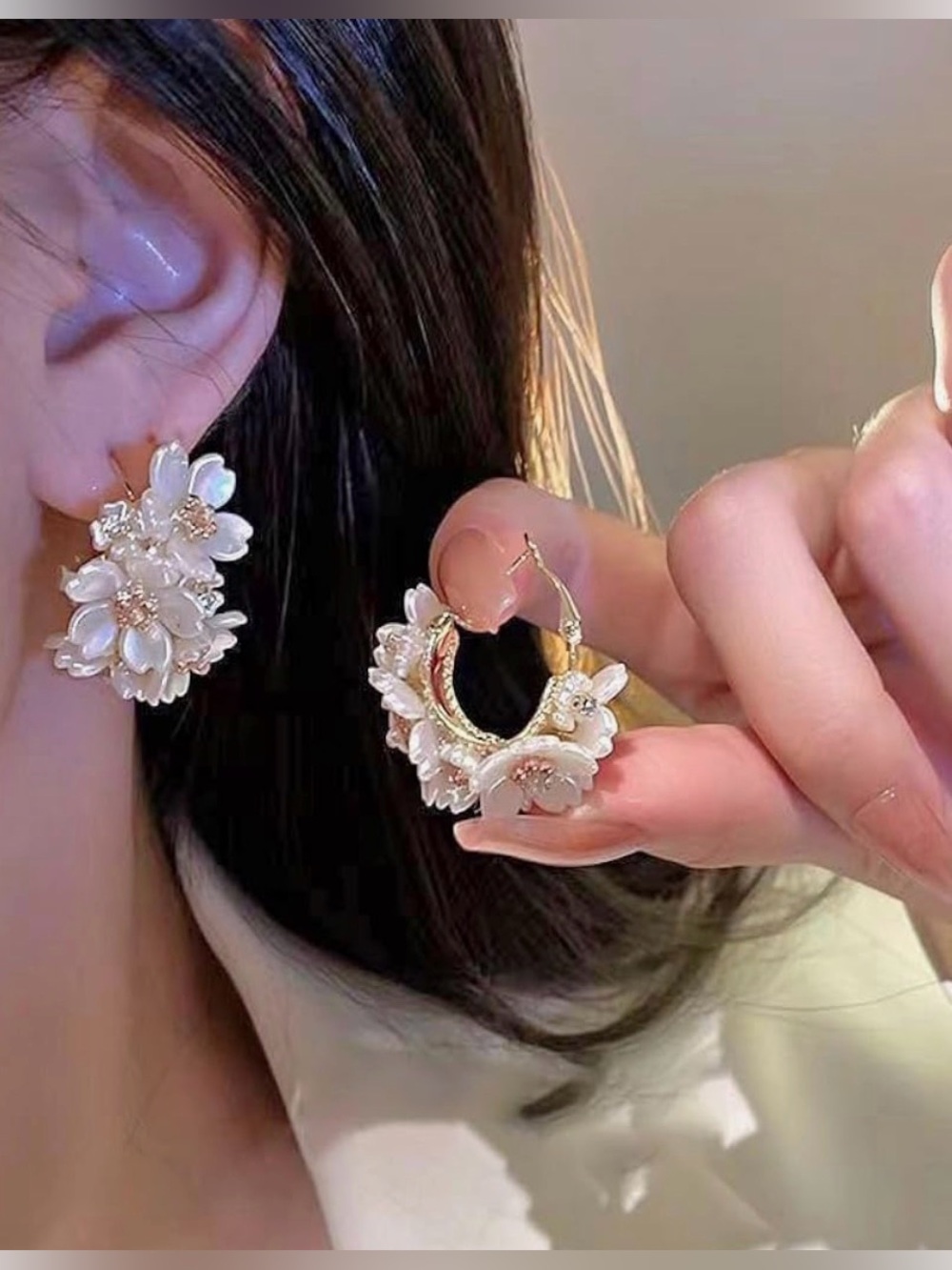 Floral Cluster Pearl Drop Earrings - White/Gold